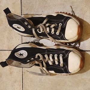 Converse run star motion